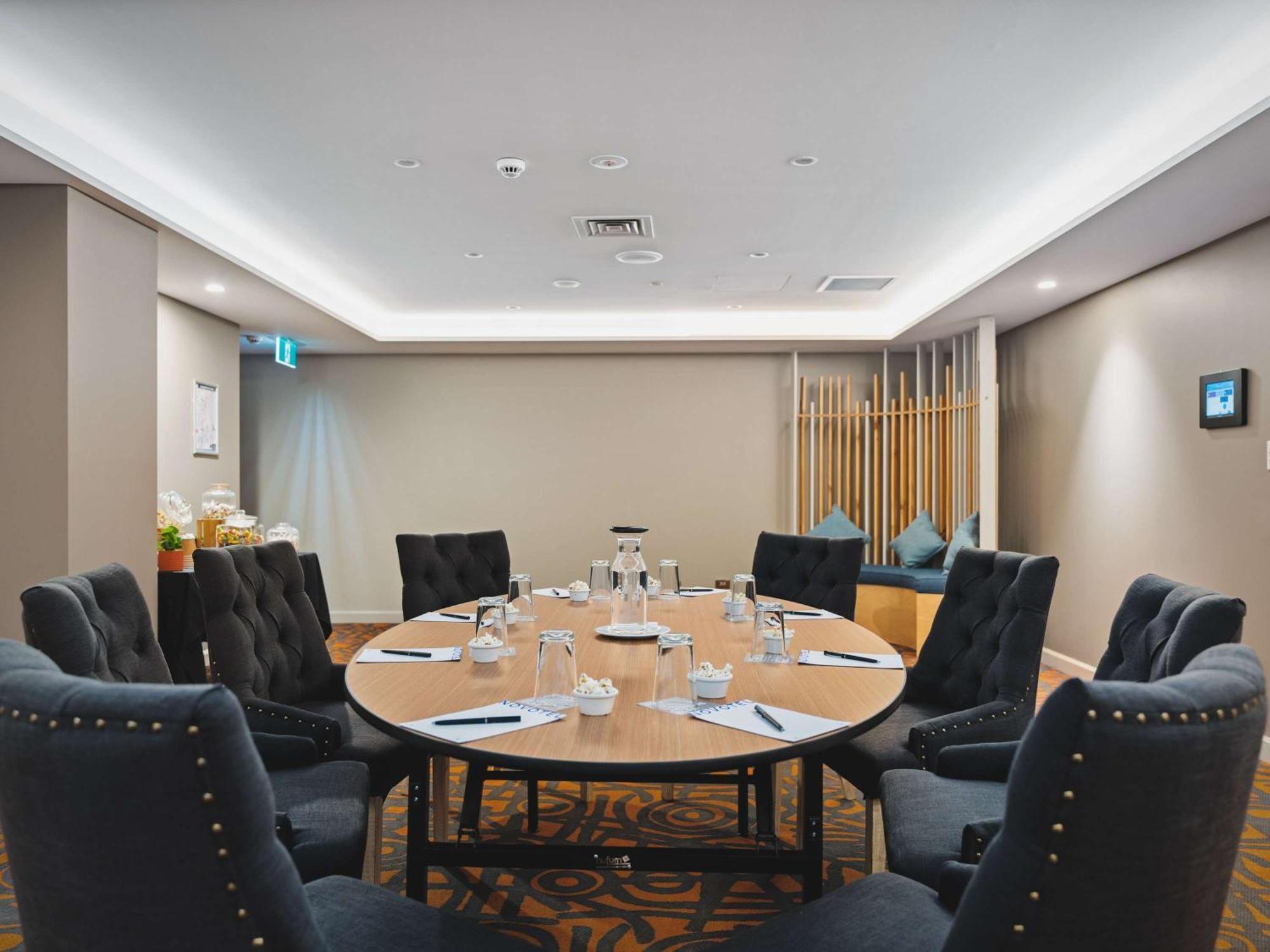 โนโวเทล แคนเบอร์รา Hotel ภายนอก รูปภาพ